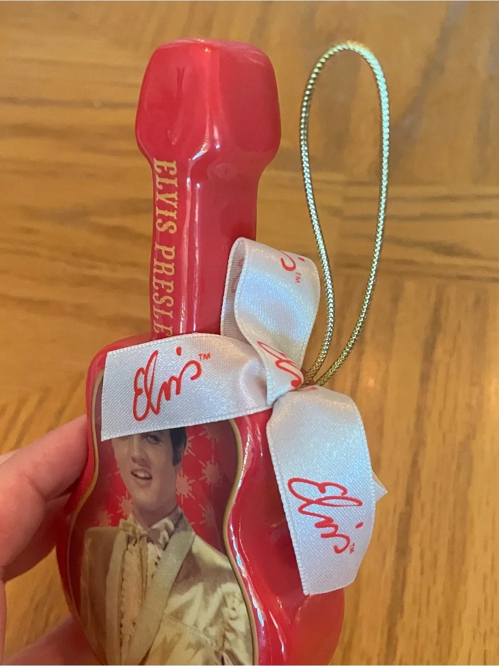 Elvis Presley 2006 Christmas Rock n Roll Red Guitar Signature Ornament